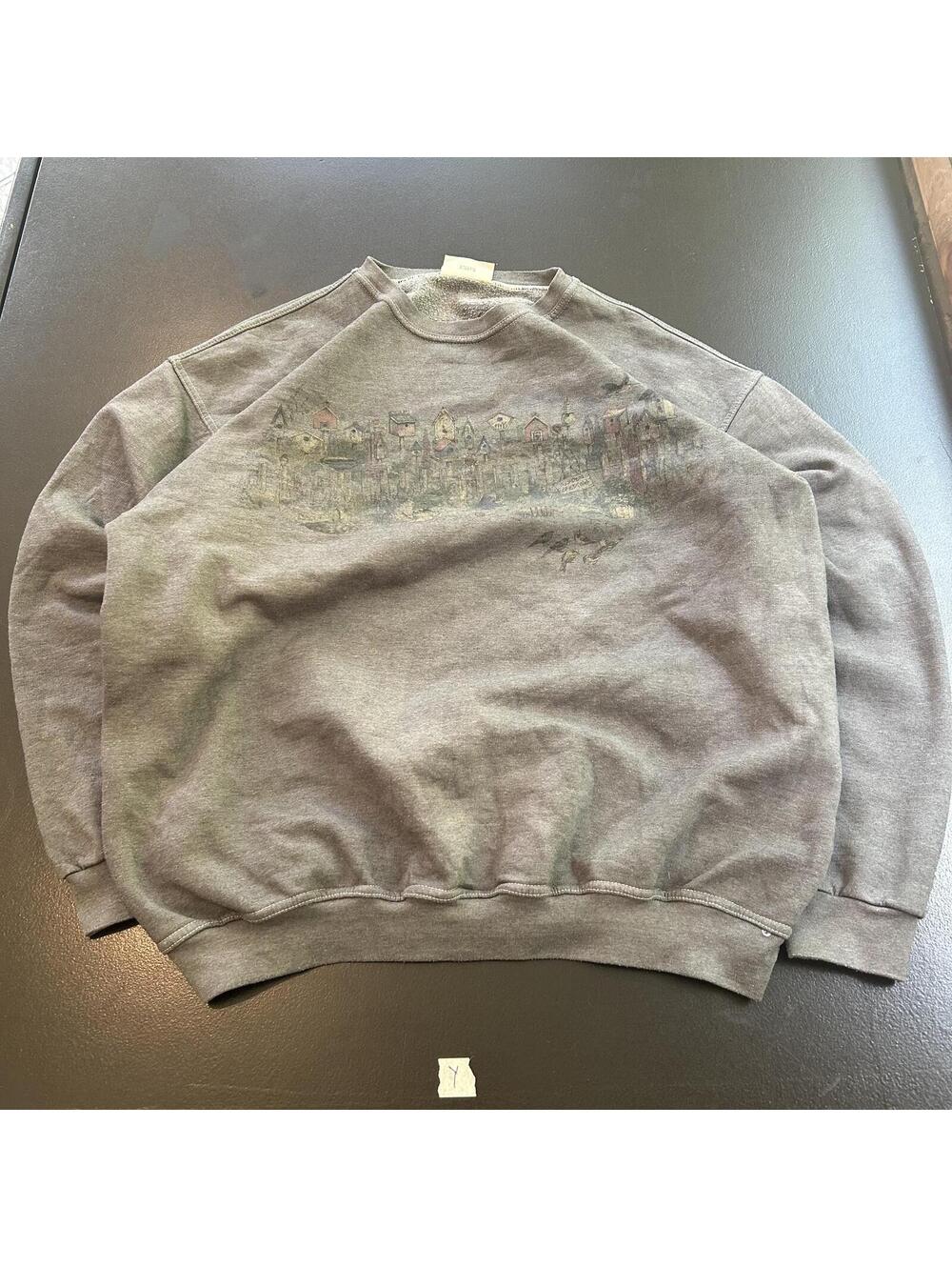 Northern Reflections Gray Crewneck Sweatshirt Nature Graphic Vintage